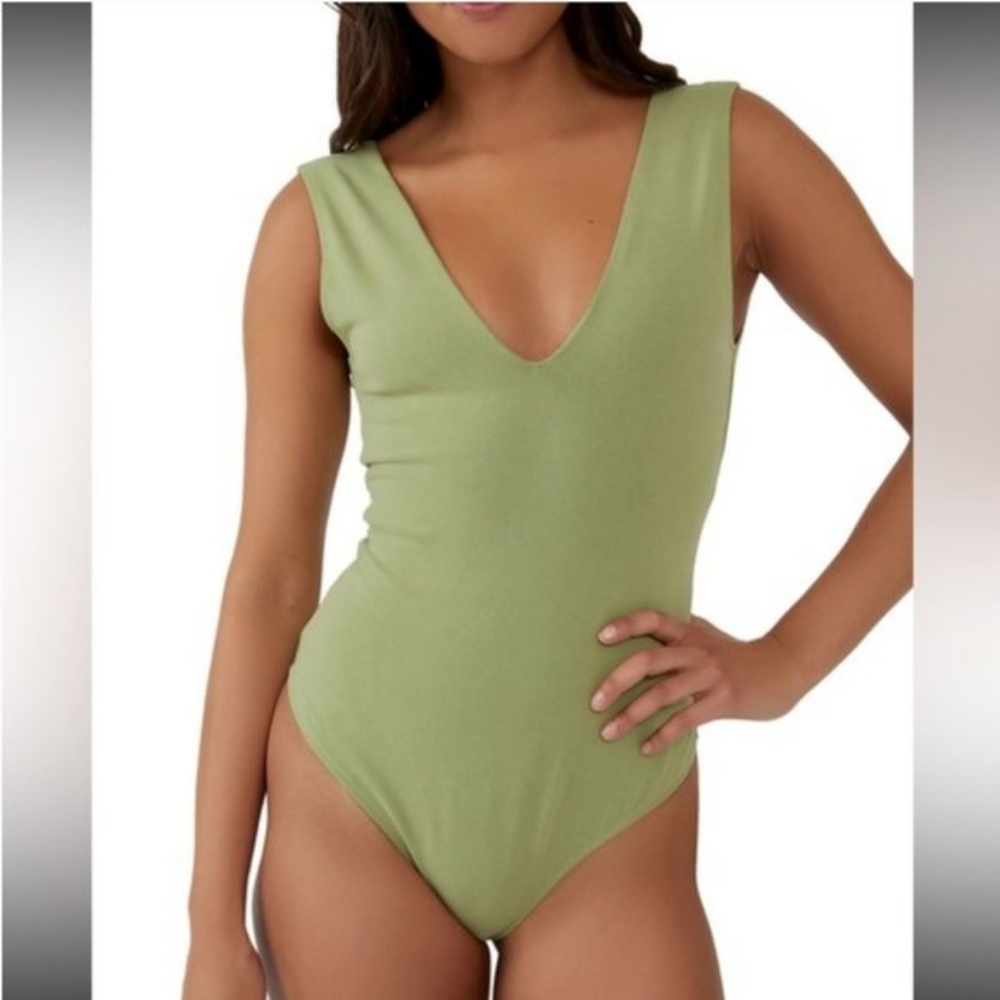 NWT Free People Intimately Keep It Sleek V-neck Bodysuit Oasis Green Size Small - Picture 11 of 11